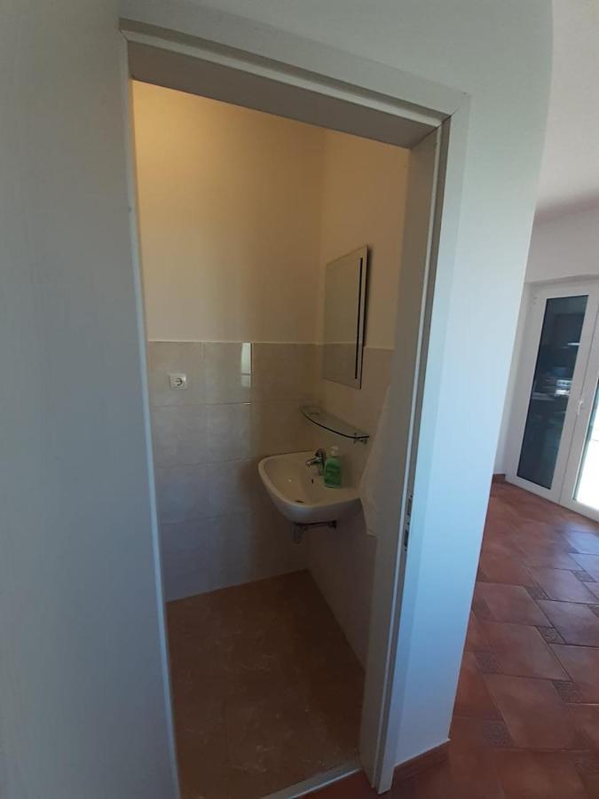 Apartments Ilicic Supetar Εξωτερικό φωτογραφία