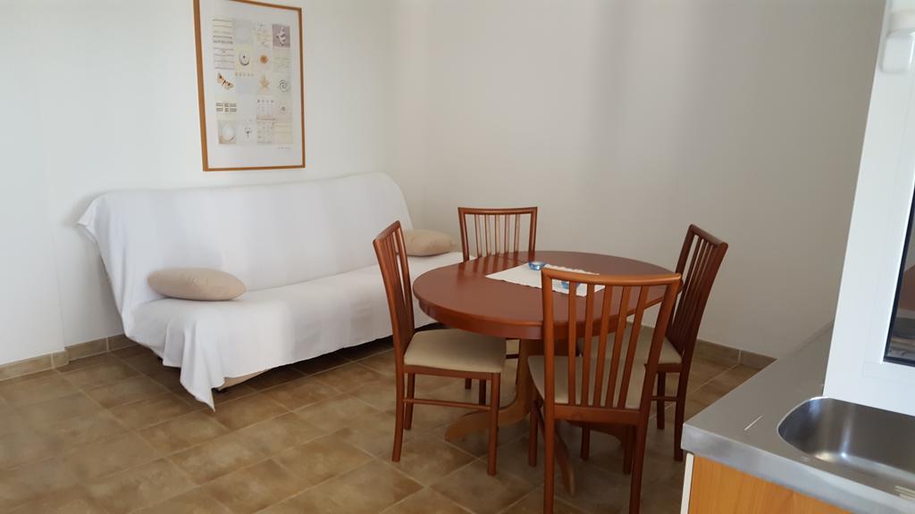 Apartments Ilicic Supetar Εξωτερικό φωτογραφία